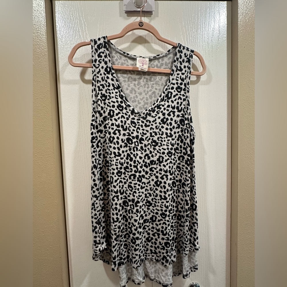 Hi-Lo tank top